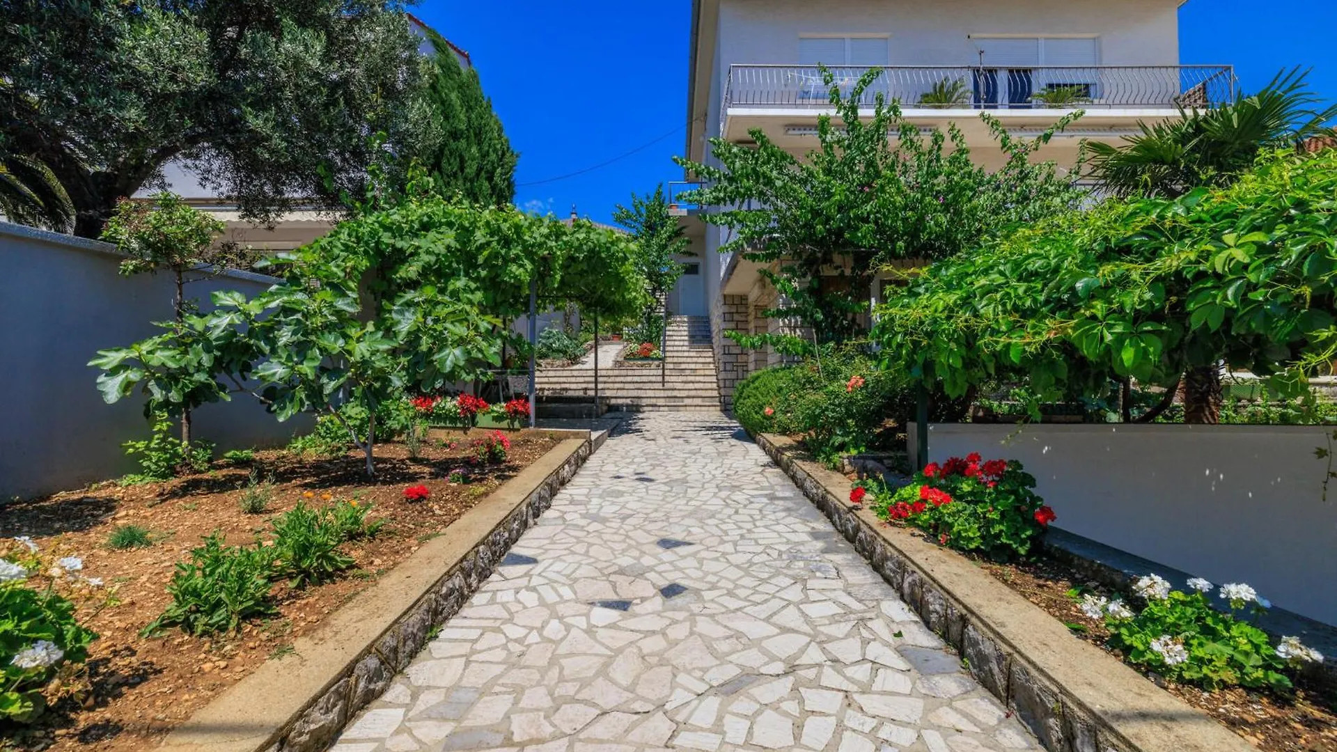 Apartment Srebrnjak Dramalj